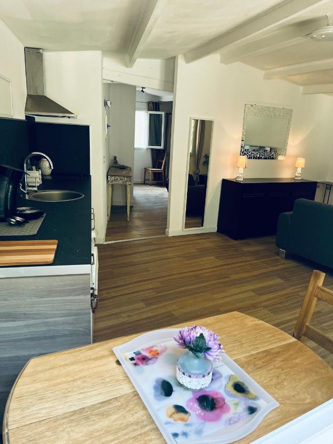 Au Charme Provencal Villa Allauch Eksteriør billede